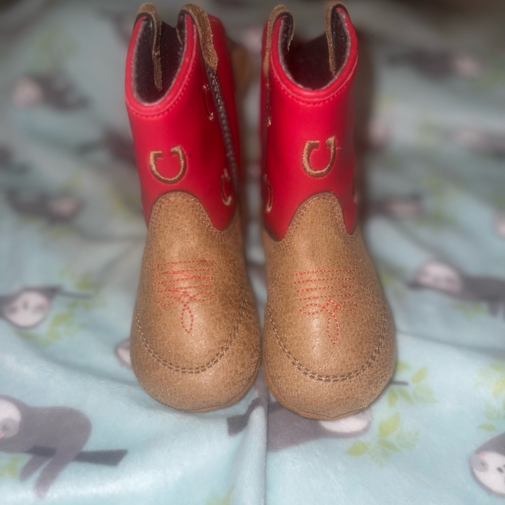 Red Boot Barn Boots (size 3c)